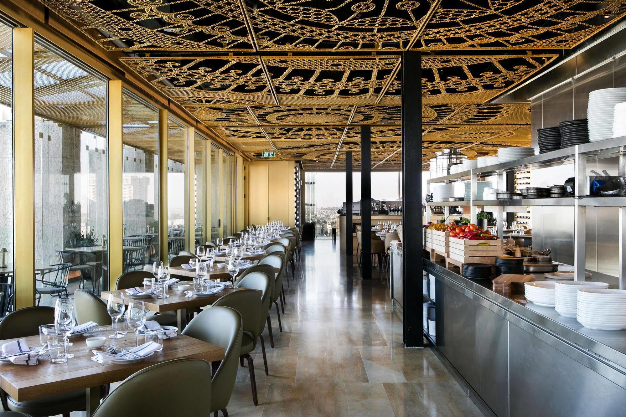 Herbert Samuel Иерусалим Экстерьер фото Restaurant L'Atelier de Joël Robuchon, Paris