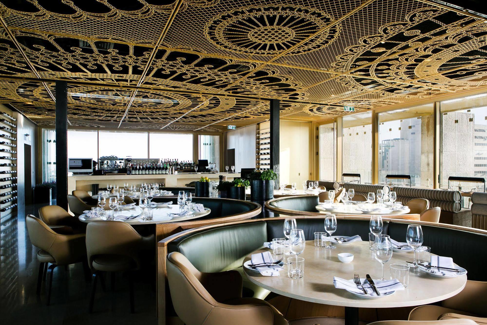 Herbert Samuel Иерусалим Экстерьер фото Restaurant L'Atelier de Joël Robuchon in Paris